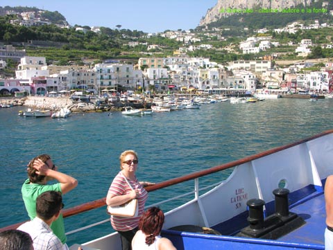 a-Verso-Isola-di-Capri-750