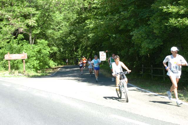 2-2006_05_28-Mezza-Maratona-Lago-di-Vico-Ronciglione- 079a